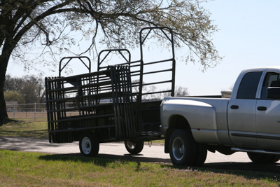 Priefert Loading Chute - Image 0