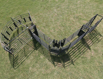 Rough Stock Open Bow Gate - Image 1
