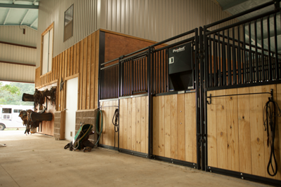 Premier Stall Fronts Bar/Wood - Image 1