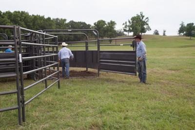 8' Solid Sweep Bow Gate - Image 1